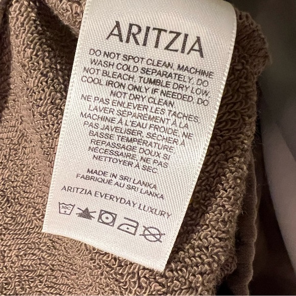 π BNWT Azure Skies Unbothered Jogger Sweatpants from Aritzia - Picture 8 of 8